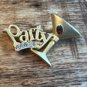 Martini party gold tone pin brooch